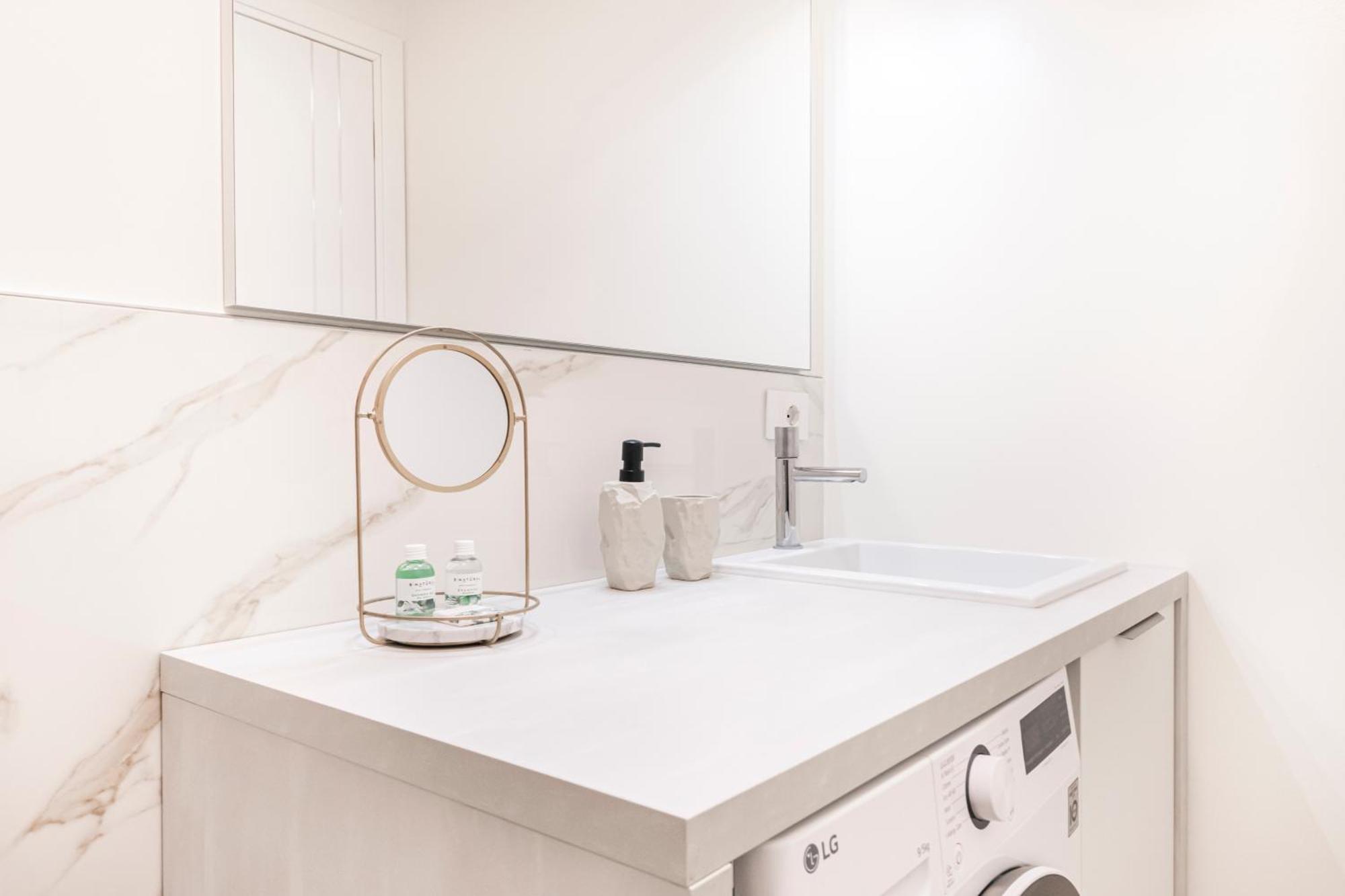 Easylife - Design And Relax In The Heart Of Milan Leilighet Eksteriør bilde